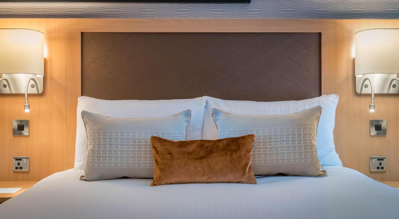 Clayton Hotel Лимерик Экстерьер фото
