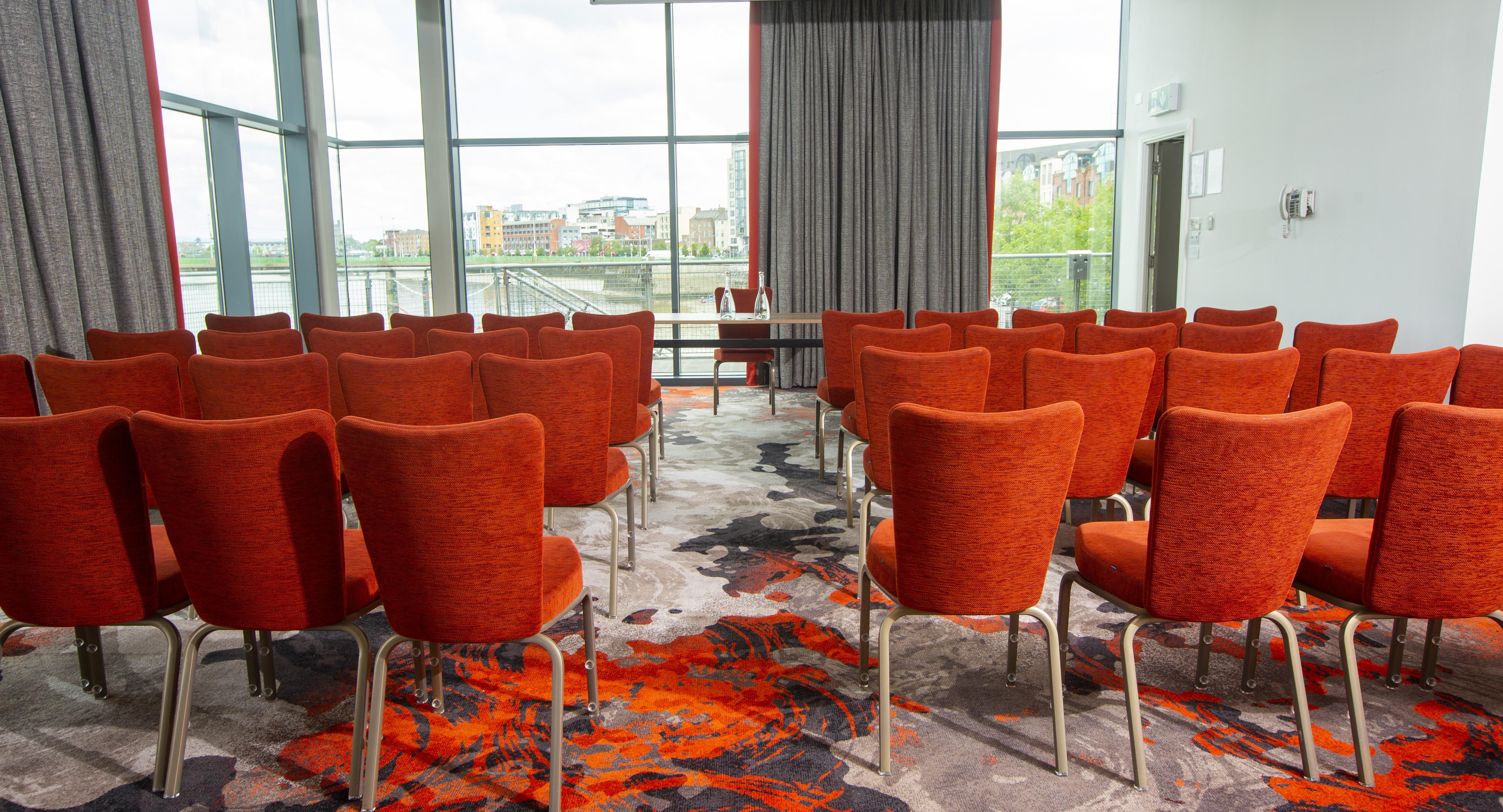 Clayton Hotel Лимерик Экстерьер фото