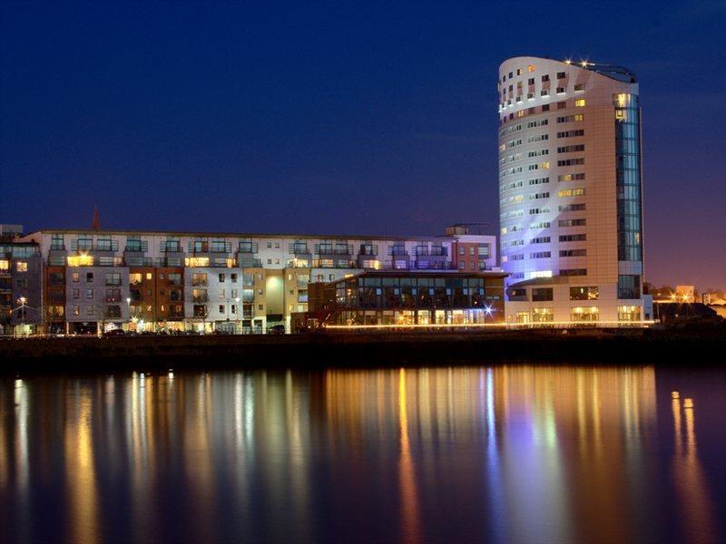 Clayton Hotel Лимерик Экстерьер фото